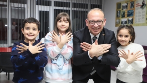 Başkan Akın'ın dernek ziyaretleri sürüyor