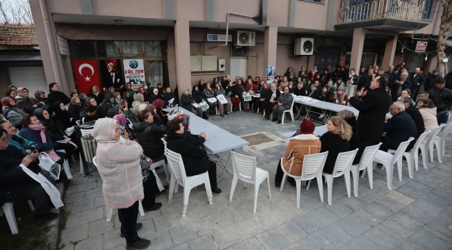 Başkan Dutlulu Kayalıoğlu'nda kadınların çay davetine katıldı