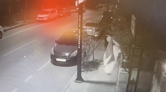 CHP Yunusemre adayı Balaban'ın afişlerine çirkin saldırı 