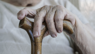 Cumhuriyet bir ilk:yaşlı nufus oranı 10.2'ye yükseldi