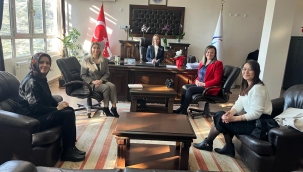 İş kadınları dekan Ören'i ziyaret etti