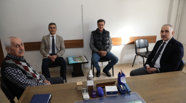 Müdür Öztürk arı yetiştiricileri birliğinde