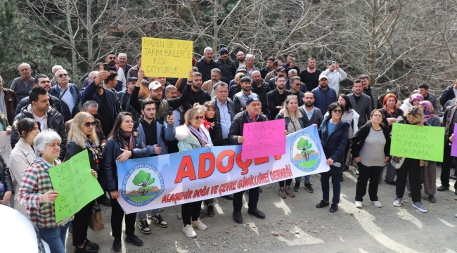 Öküzcüoğlu'ndan içme suyu bölgesinde maden aramaya karşı çıkan köylülere destek