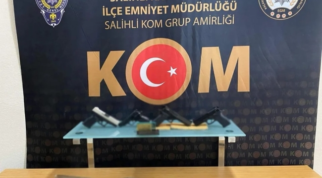 Polisin 4 ilçede operasyon düzenledi