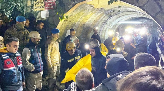 Yaşamını yitiren madenci toprağa verildi