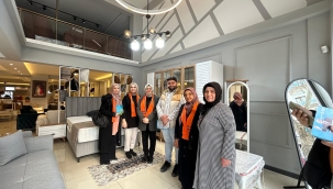 AKP'li kadın kolları Horozköy'de esnaf ziyareti