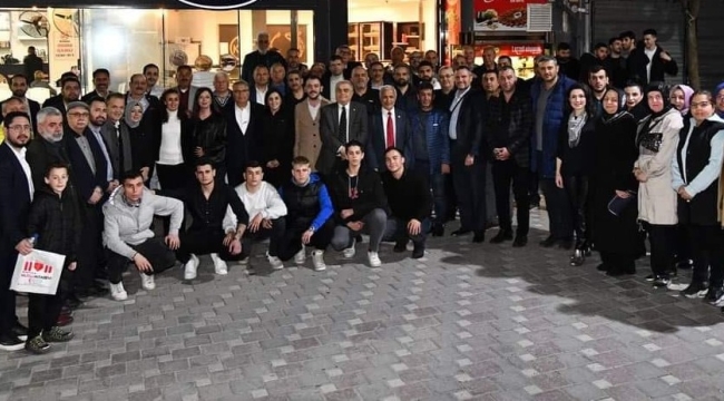 AKP'liler sahurda buluştu