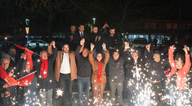 Balaban'ın muhteşem gövde gösterisi:destek için halk sokağa döküldü