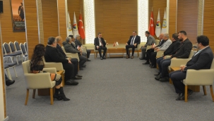 Balaban ticaret borsasını ziyaret etti