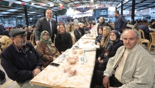 Başkan Dutlulu vatandaşlarla iftar sofrasında 