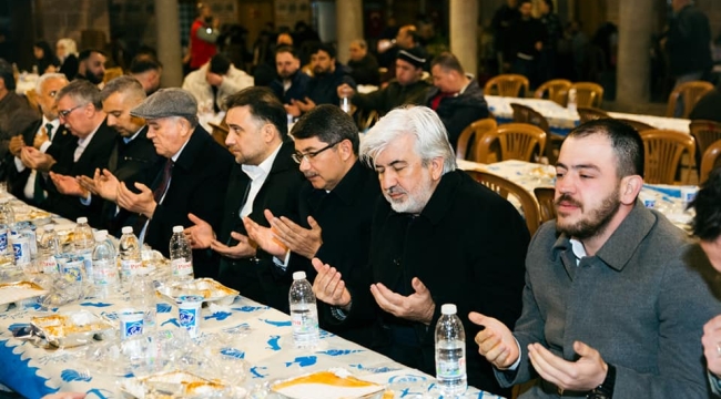 Başkan Hızlı iftara katıldı