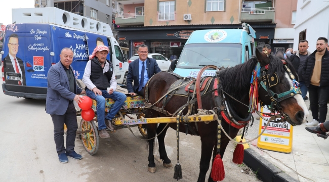 Başkan Öküzcüğlu bakkal şükrü konağı açılışına yeni makam aracıyla geldi