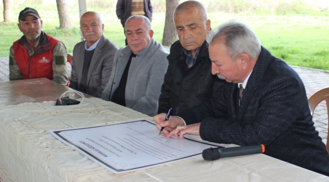 CHP'li Başkan adayı Nurlu mahalle muhtarlarıyla'mahalle sözleşmesi'imzaladıı