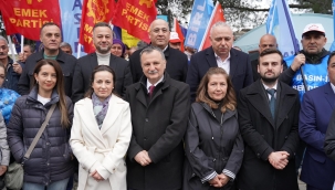 CHP'liler işçi direnişine destek verdi