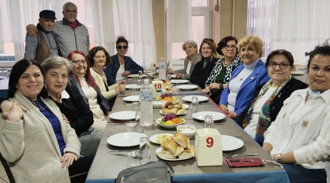 CHP'liler Koç ailesinin iftarına katıldı