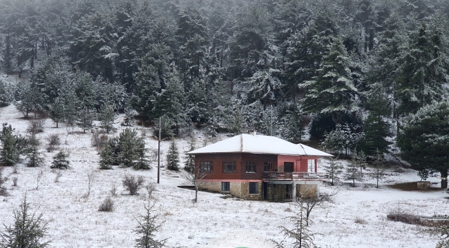 Demirci beyaza büründü