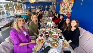 İMO üyeleri kadınlar gününde kahvaltıda buluştu