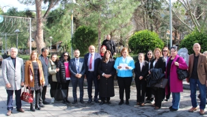 İyi partili Elbirler'den 'siyasal ve eşit temsil, eşit işe eşit ücret'cağrısı