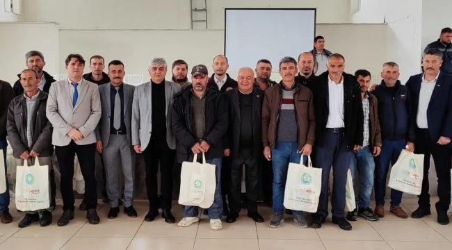 Kırkağaç ve Gelenbe mahallesinde üreticilere dağıtım yapıldı