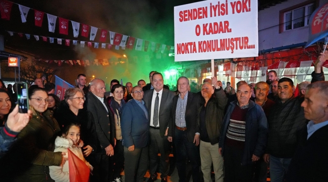 Medar'da başkan Dutlulu'yu mutlu eden pankart