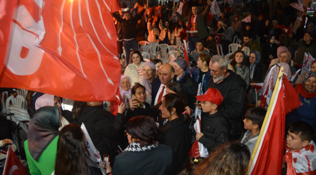 Sarıgöl'de CHP ruzgarı esiyor