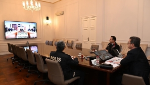 Vali Ünlü video konferans toplantısına katıldı