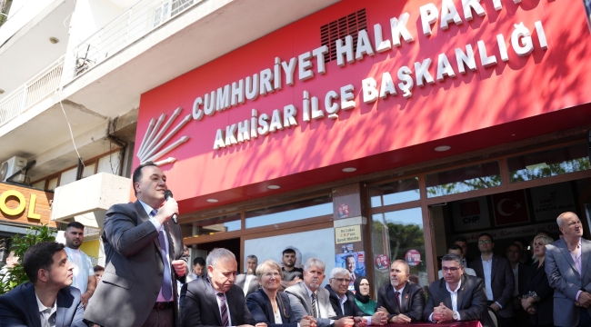 Akhisar CHP'de bayramlaşma