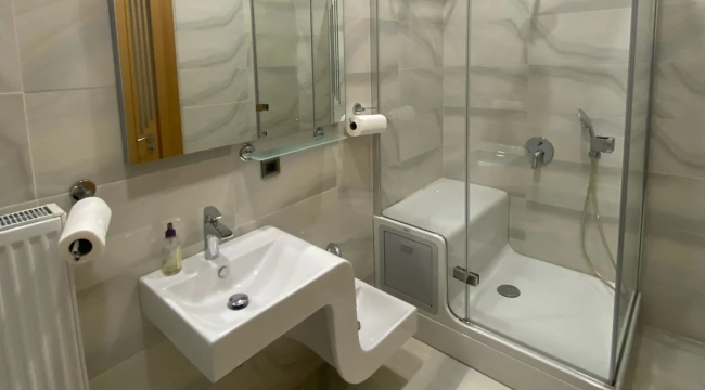 AKP'li başkan 2 milyar borç birde lüks banyo bıraktı