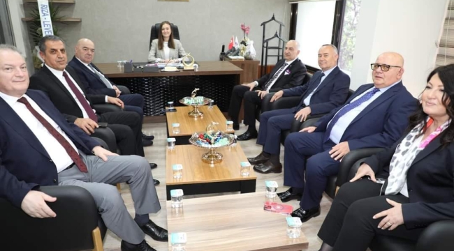 Başkan Durbay OSB yönetimiyle bir araya geldi