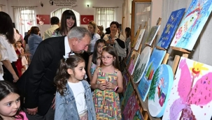 Başkan Nurlu çocuk resin sergisini gezdi