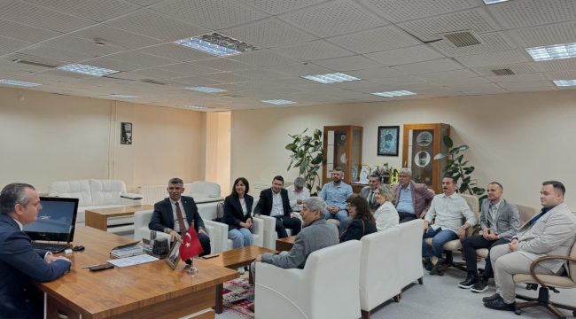 Başkan Okur kaymakamı ziyaret etti