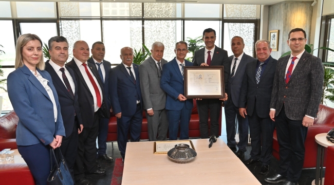 Başkan Zeyrek esnaf oda başkanlarıyla görüştü