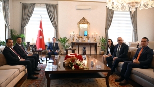 Başkan Zeyrek'ten vali Ünlü' ye nezaket ziyareti