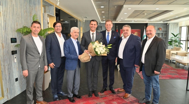 Borsa yönetimi başkan Zeyrek'i ziyaret etti