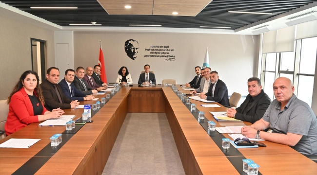 Büyükşehir ve Yunusemre'de encümen toplantıları yapıldı