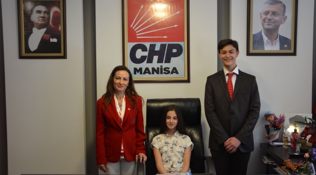 CHP Manisa il başkanı değişti