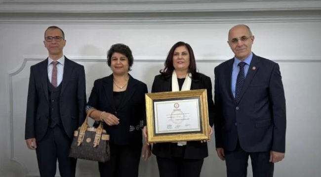 CHP'li Çerçioğluna 'utannç verici' mazbata verilişi