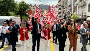 CHP'nin 23 nisan yürüyüşünden rekli görüntüler