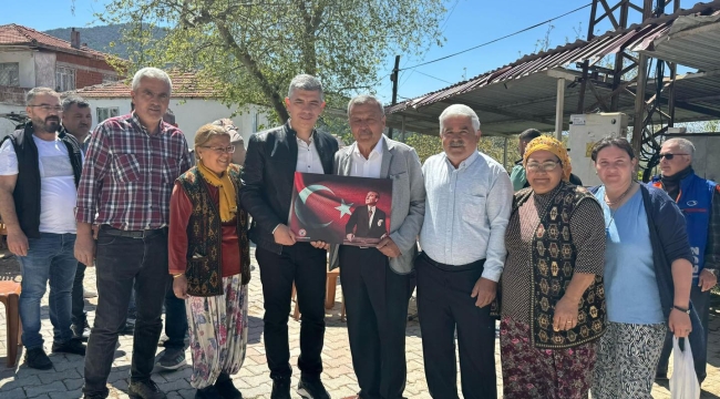 Hayırlara katılan başkan Okur halkla buluşuyor