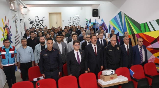 Kula'da "muhtarlar akademisi eğitimi" başladı