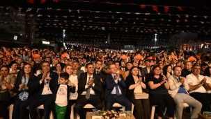 Manisa'da Kıraç ruzgarı estti