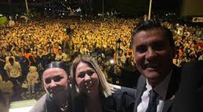 Mesir şenlikleri Turgut konseriyle başladı