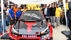 "Modifiye Araç" fuarına başkan da katıldı