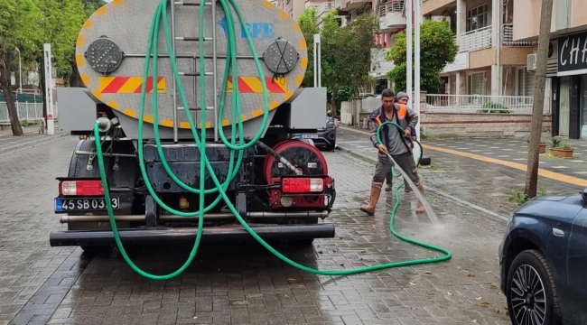 Salihli temizleniyor