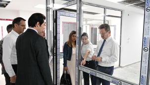 Vali Ünlü yatırım izleme ve koordinasyon başkanlığı hizmet binasında