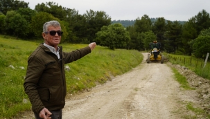 Yunusemre belediyesinden Yağcılar' da ova yolu çalışması