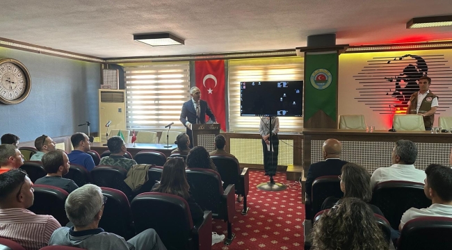 Egitim toplantısına 6 ilçeden 110 bayi katıldı