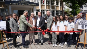 Akhisar'da''engelsizsiniz'' fotoğraf sergisi açıldı