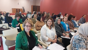 AKP'li 81 il kadın kolları başkanları Ankara'da toplandı 