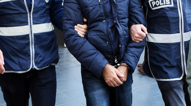 Aralarında Manisa'nında bulunduğu 18 ilde FETÖ operasyonu